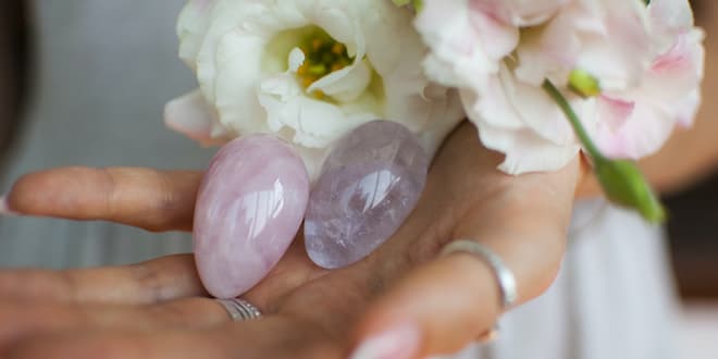 Cuarzo rosa: El amuleto del corazón